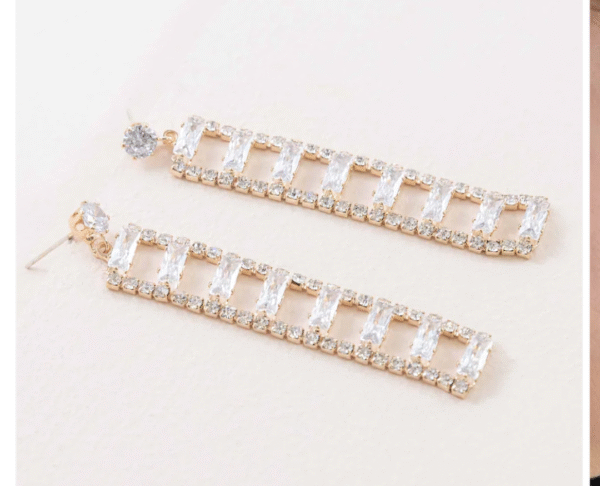 linear Earrings - Image 2