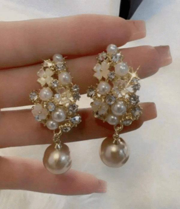 pearls Tree Earrings - Image 2